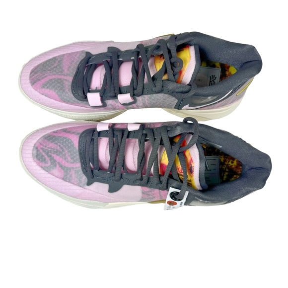 Kyrie 8 'All-Star' Women’s 11 NWT - Picture 7 of 16
